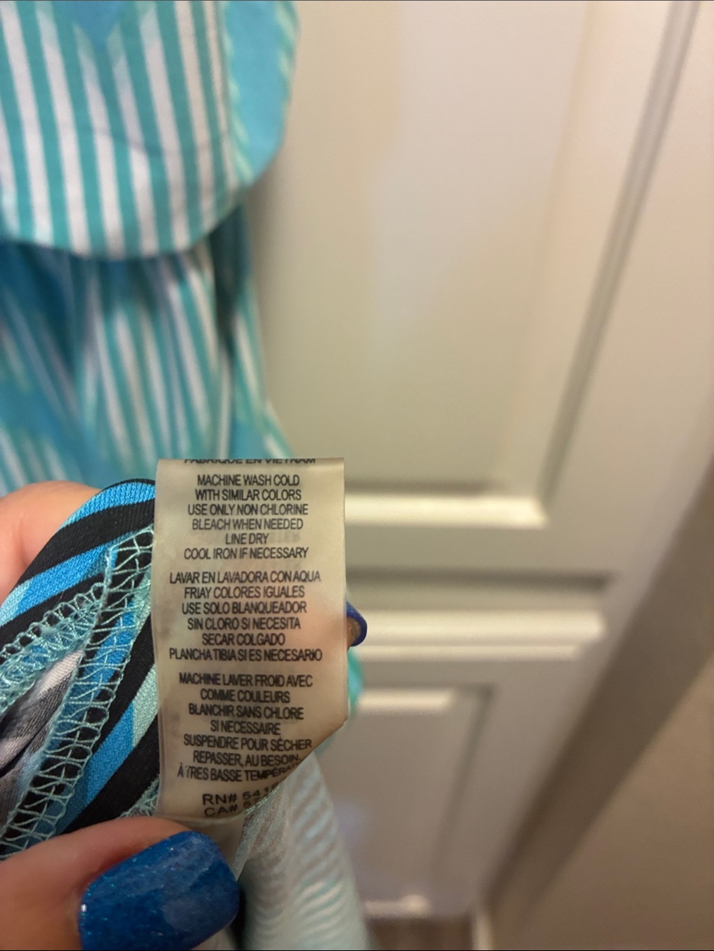 Vince Camuto Sleeveless Ombre Chevron Maxi Dress in Teal and Navy - Picture 10 of 10